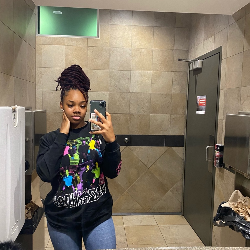 Meet your Posher, Samyra